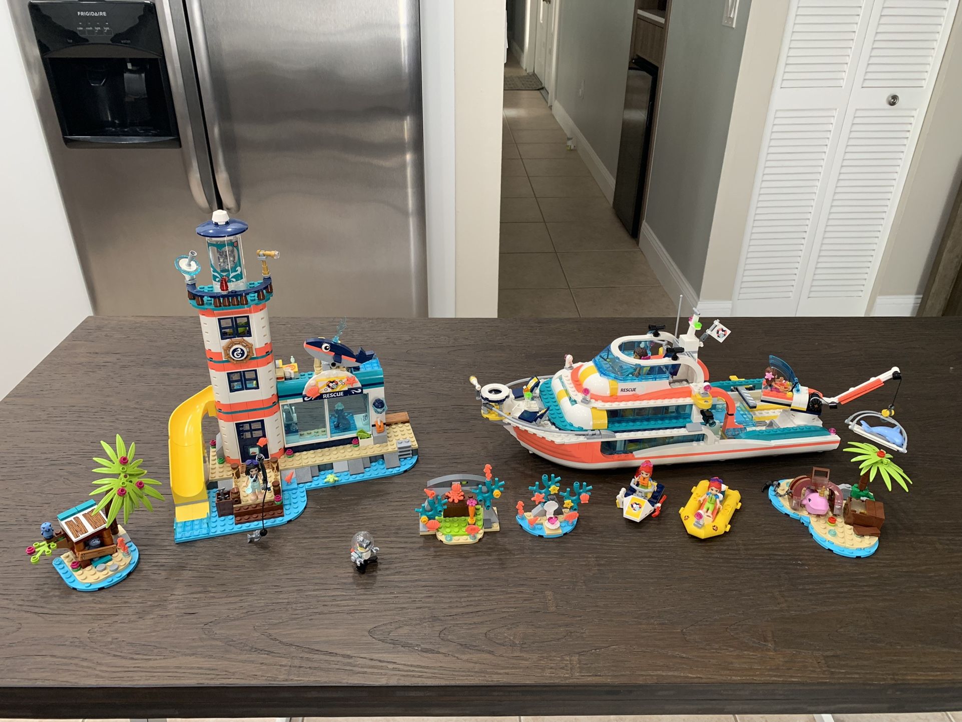 LEGO Friends Rescue Mission Boat Lighthouse Rescue Center Set