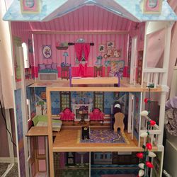 Doll house