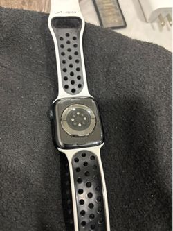 Apple Watch Series 8
