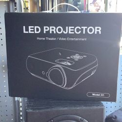 LED Projector 