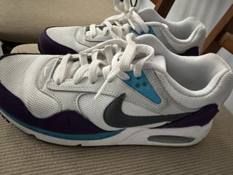 Women’s bike Air. Size 9