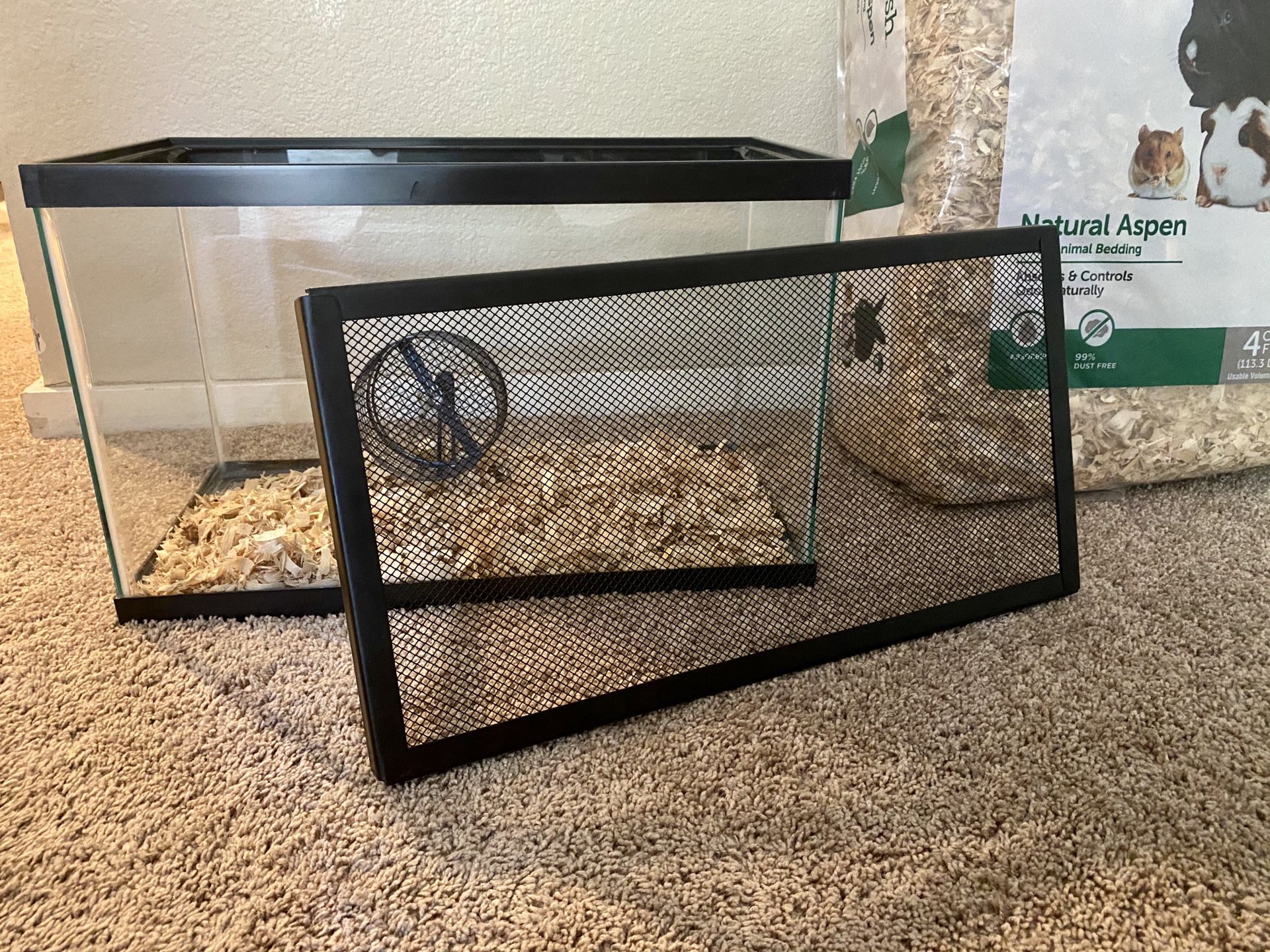 10 Gallon Hamster/Reptile/Aquarium Glass Enclosure with lid