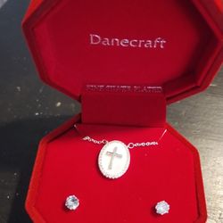 Necklace & Ear Rings