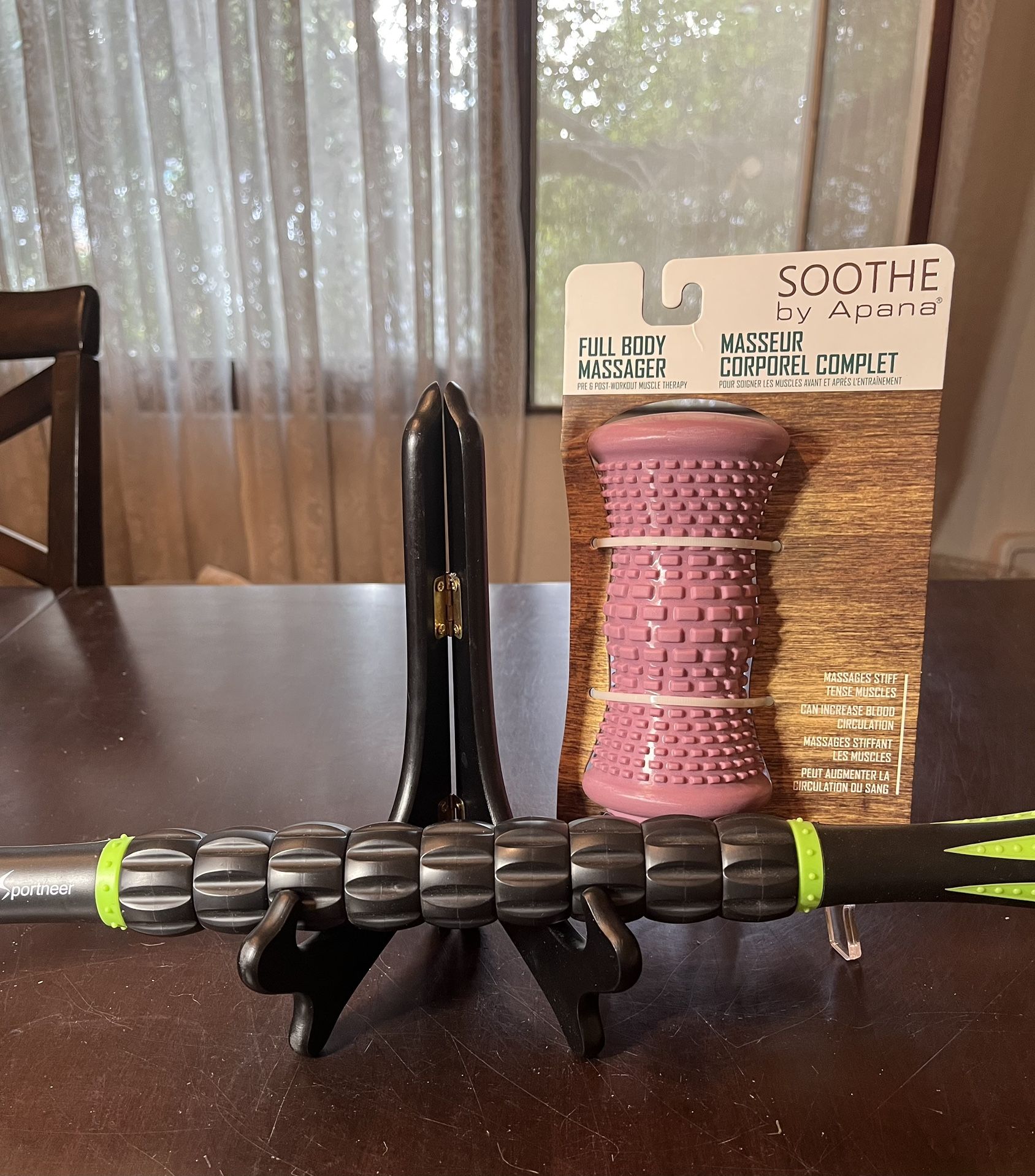 2 Handheld Body Massagers