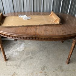 1950s antique table beautiful condition. $300