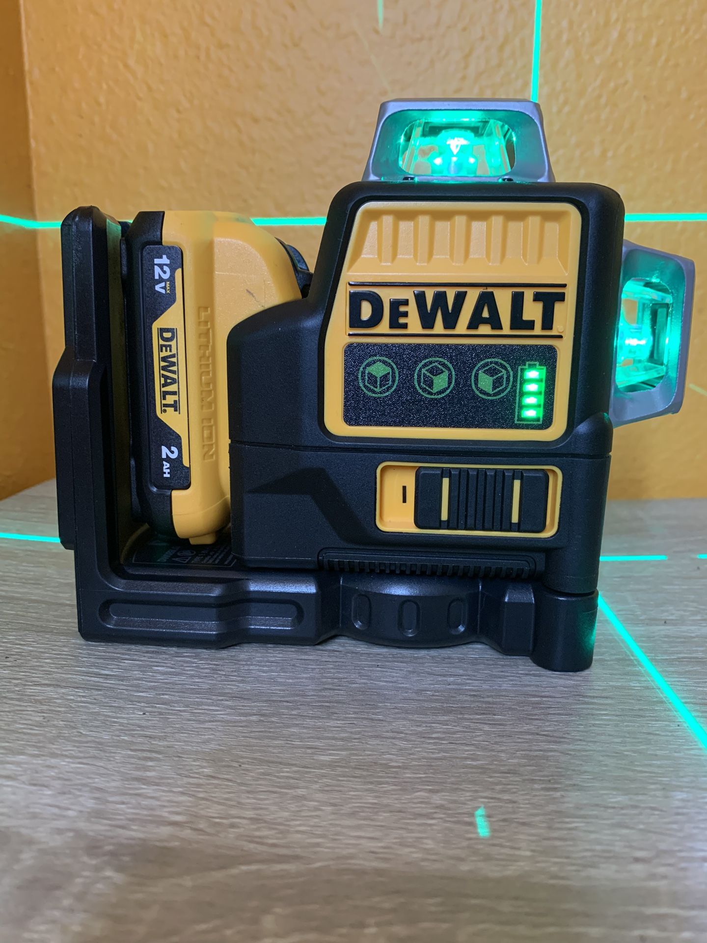 Quality, Self Leveling Laser