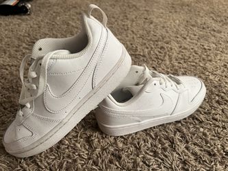 Nike court Borough Low 2
