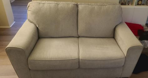 Sofa (Loveseat)