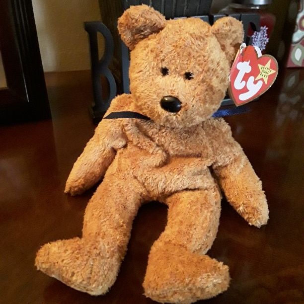 Ty Beanie Baby " FUZZ " Bear Collectible W/ Tag Errors - Mint Condition