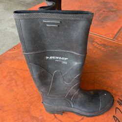 Dunlop Rubber Boots Steel Toe $40