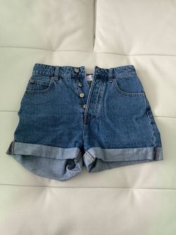 STRADIVARIUS SHORTS