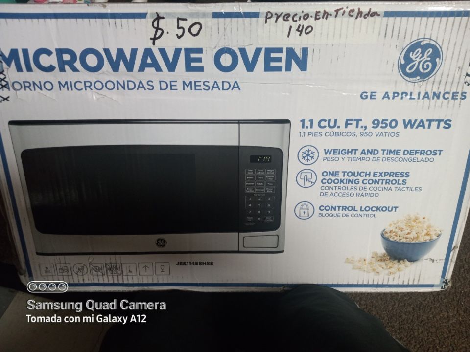 New Microwave Oven