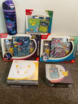 Pokémon TCG 30th Celebration Bundle Collection