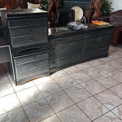 Free Dresser 
