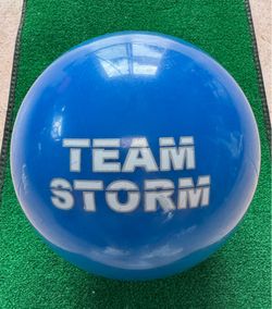 15lbs Clear Team Storm electric blue spare ball