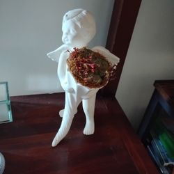  Christmas 9 Inch White Angel Statue Decor