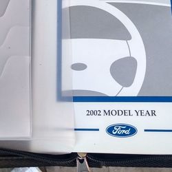 2002 Ford Taurus
