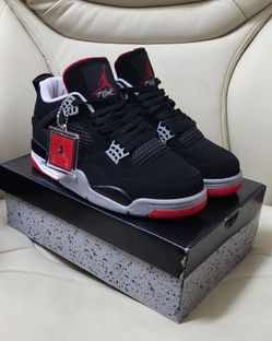 Jordan 4 Retro