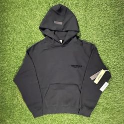 Essential Hoodies/pants 