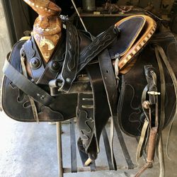 Custom Mexican Saddle