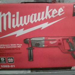 Milwaukee Hammer Drill 