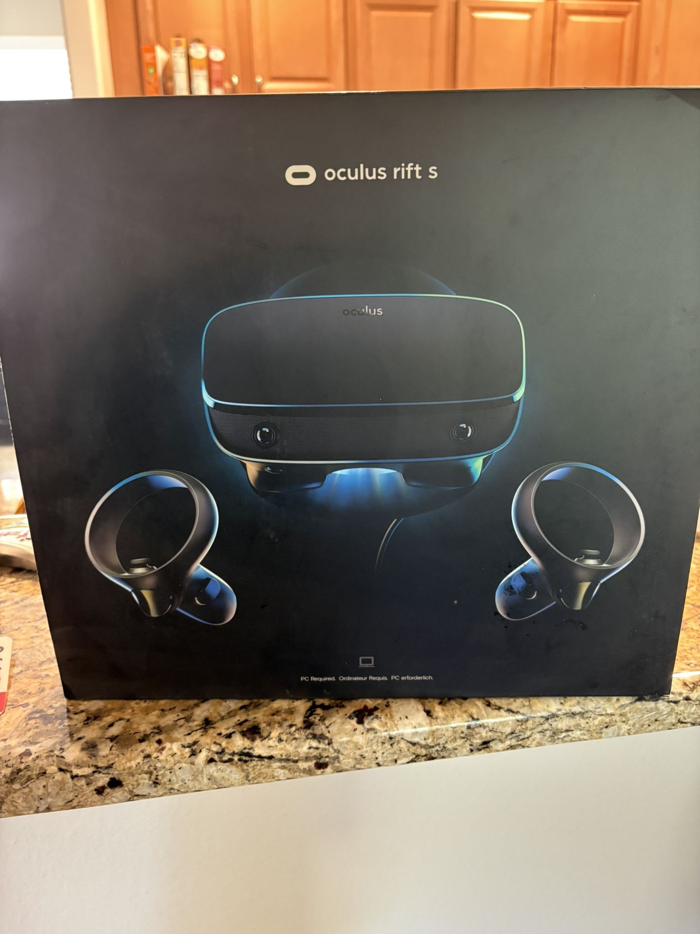 597 Vr Oculus Rift S VR Headset for Sale in Orlando, FL - OfferUp