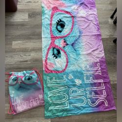 Justice Towel With Bag