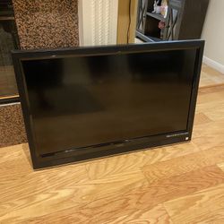 VIZIO TV ‘s ( 42 Inch ) & ( 36 Inch ) 