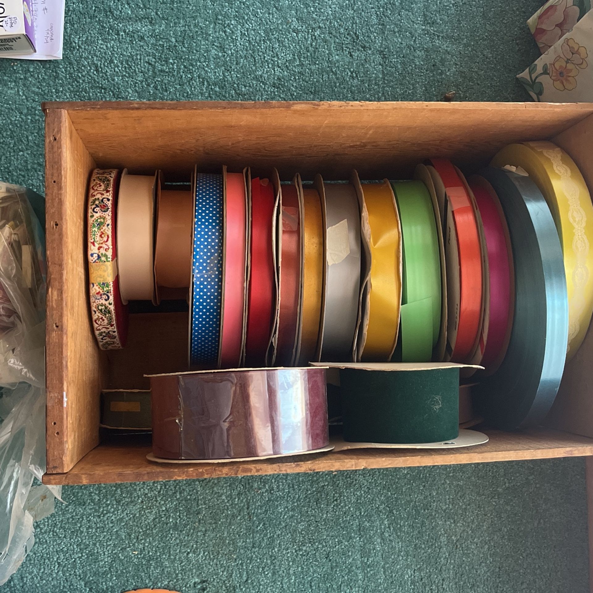 Ribbon Spools Large Yardage