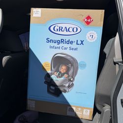 Infant car seat brand new