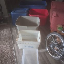 7 Storage Containers