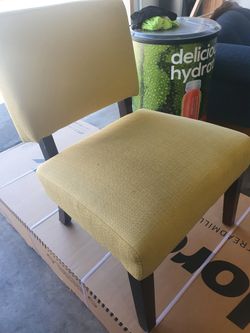 Accent Chair 