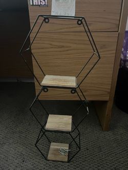 Hexagon floating shelf’s