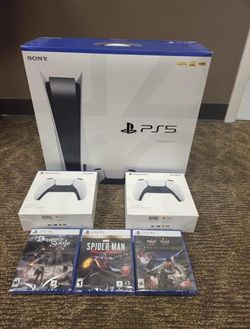Brand New Console Disc Version 3 Games + 2 Controller Bundle
