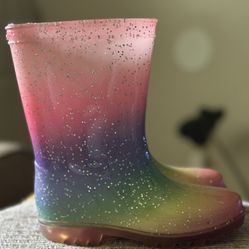 Girl’s Rain boots 