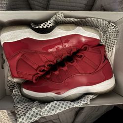 Jordan 11s