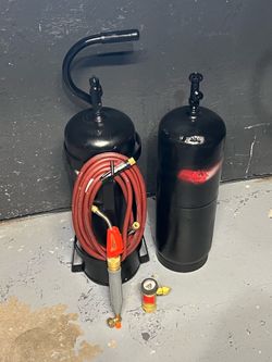 Turbo torch kit and 2 B tanks with carrier