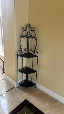 Corner stand