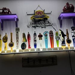 15 Vintage Beer Tap Handles With Light Up Shelf 