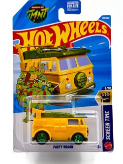 Hot Wheels 1:64 Scale Diecast Model - Party Wagon (Teenage Mutant Ninja Turtles)