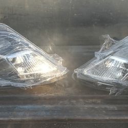 2010-2012 Ford Fusion Headlights 