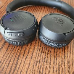 Wireless JBL TUNE 510BT Headphones 