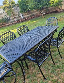 Patio set/outdoor dining set/outdoor Furniture/Cash Only