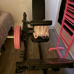 Hip Thruster Machine