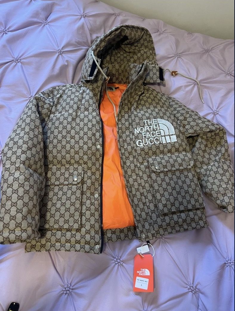 North Face X Gucci Puffer Jacket  Size XL