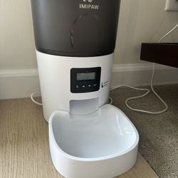 Automatic Pet Feeder 