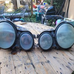 2000 Mercades Benz E320 Headlights