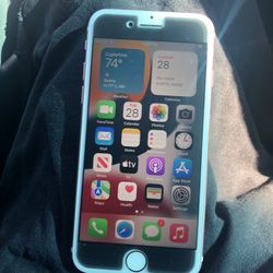 UNLOCKED ANY CARRIER IPHONE 7 128gb