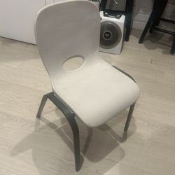 Lifetime Children’s Chair