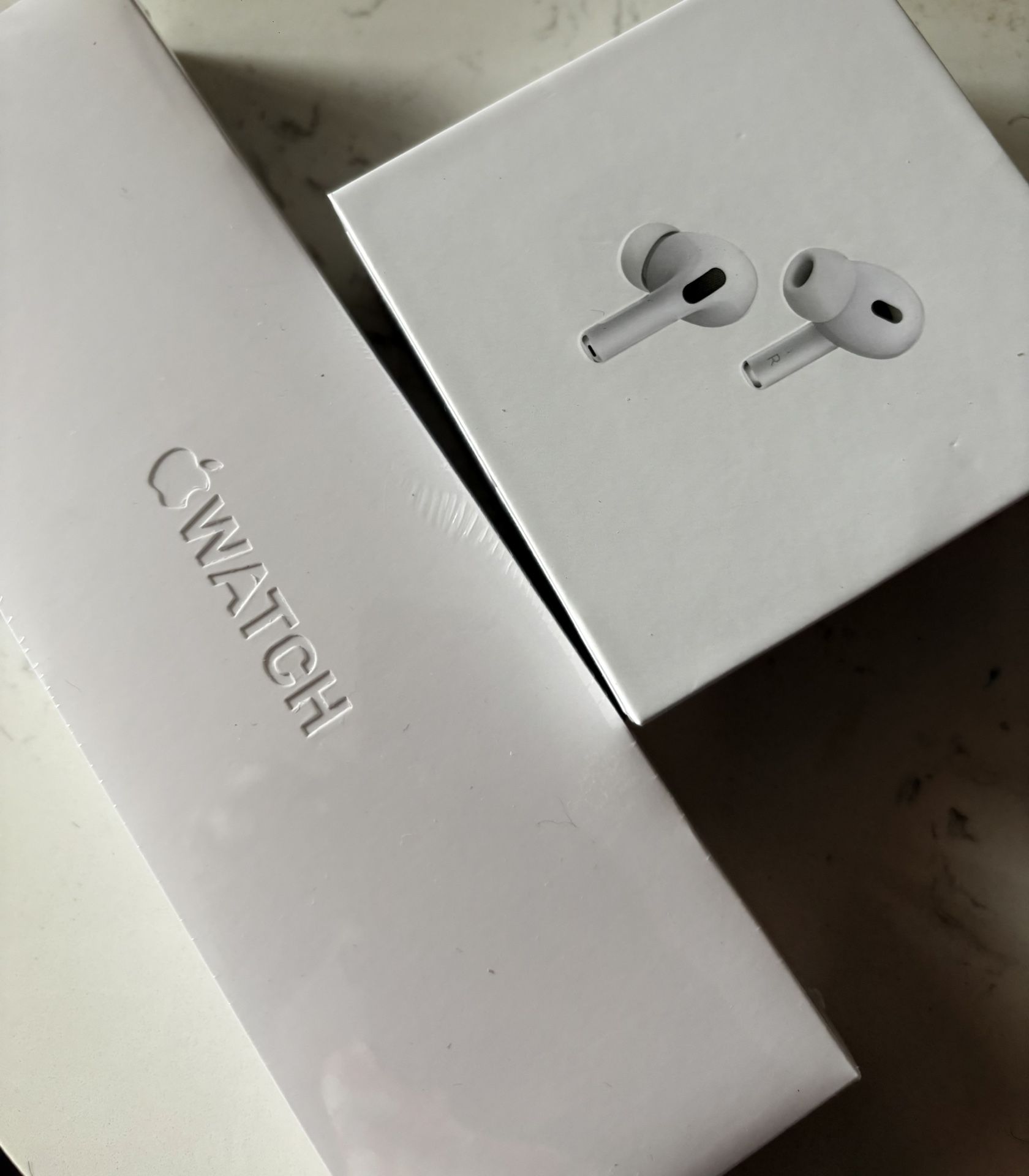 AirPods Gen 2 ANC & Watch Series 10